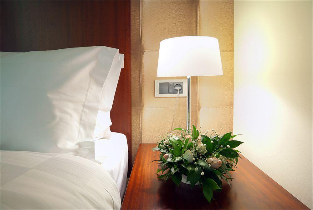 Hotel Turist Kraljevo Ruang foto
